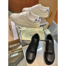 Burberry Sneakers